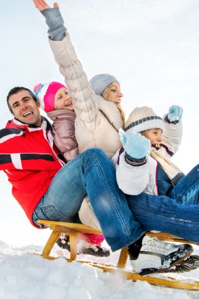 Healthy Holiday: Winter Activities for the Entire Family