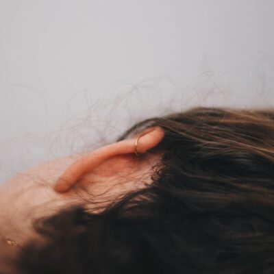 What Are Common Symptoms of Hearing Loss Disorders?