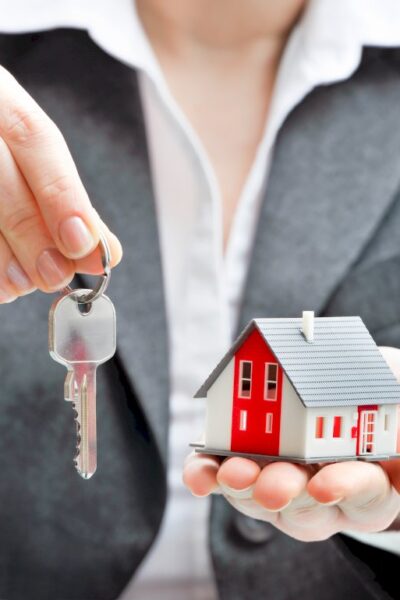 An Easy Guide to Improving Your Home Before Selling
