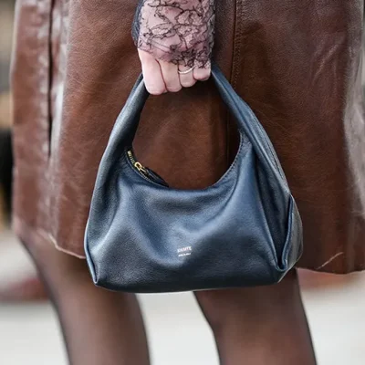 How to Choose the Perfect Bag to Go with Your Outfit