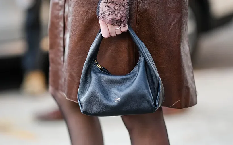 How to Choose the Perfect Bag to Go with Your Outfit