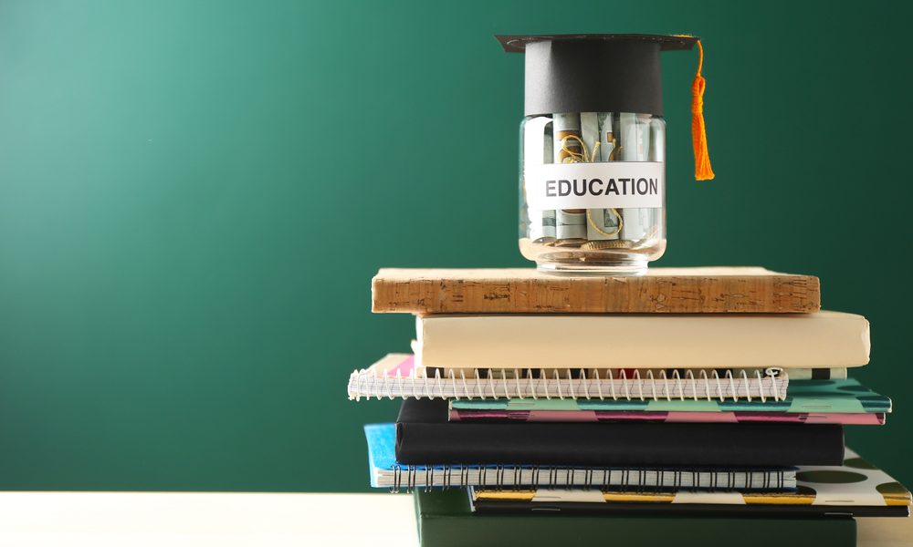 Making School Expenses Manageable for Parents on a Budget