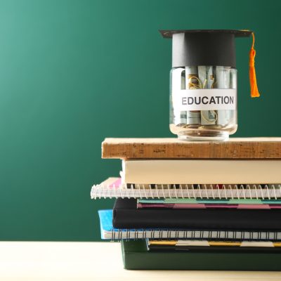 Making School Expenses Manageable for Parents on a Budget